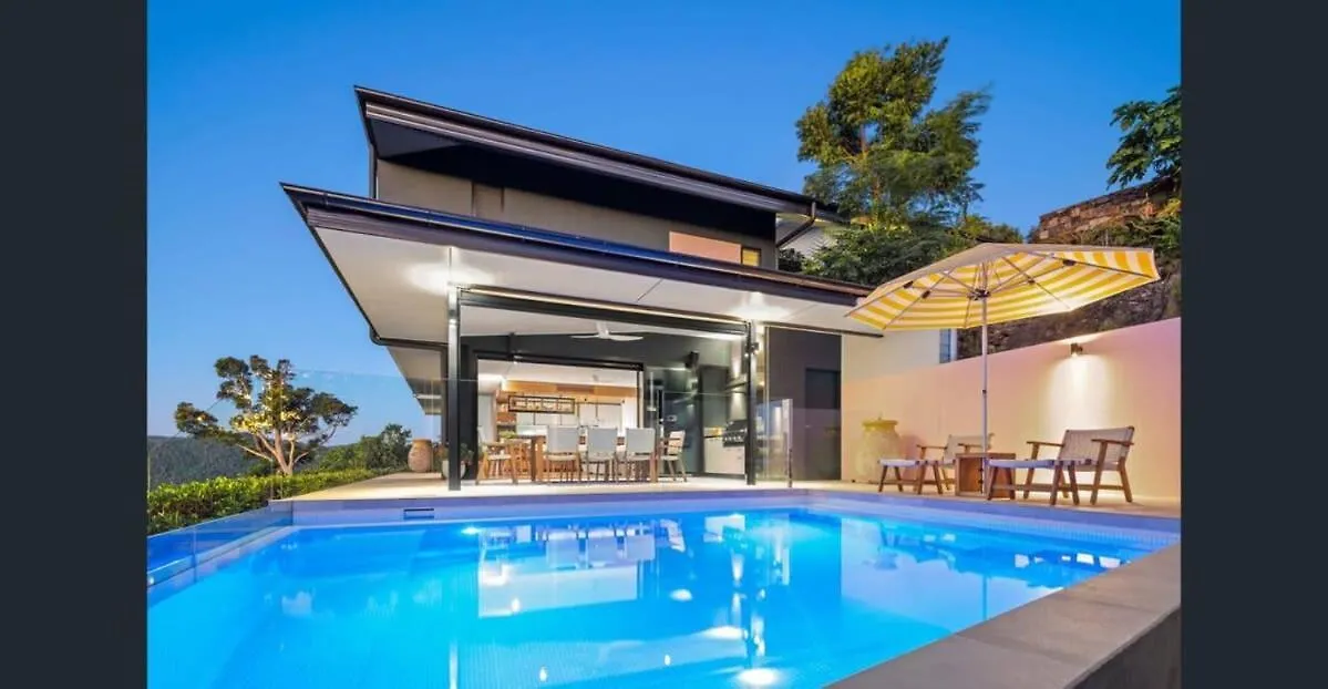 Tatil Evi 'Whitsunday Blue' Luxury Home With Ocean Views Airlie Beach