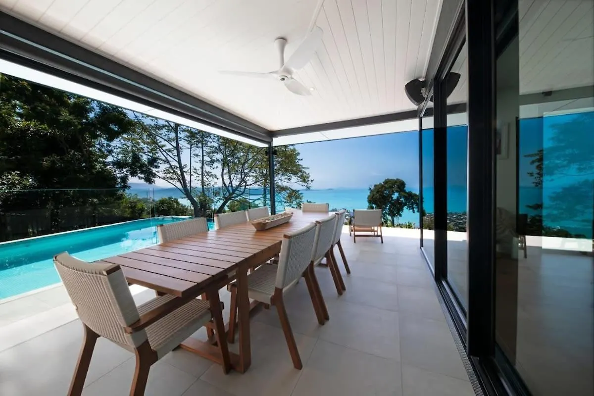 'Whitsunday Blue' Luxury Home With Ocean Views Airlie Beach Tatil Evi